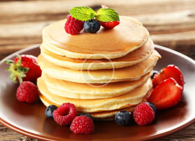 Pancakes with Berries